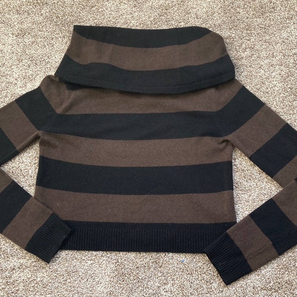 BCBGMaxAzria BCBG Samira Cropped Cowl Neck Striped sweater Brown Black Y2K sz S - Picture 6 of 12